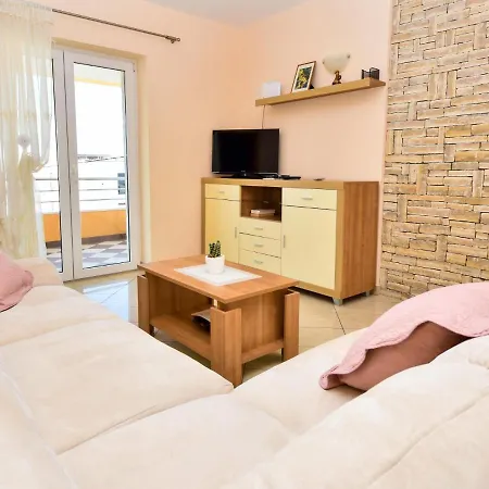 Tanja By Interhome Maslenica
